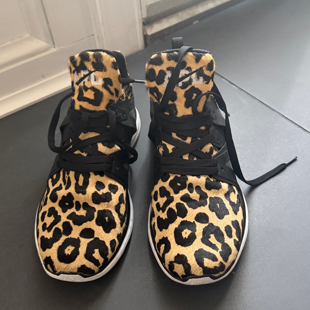 APL LEOPARD PONY HAIR MID TOPS Size 9.5